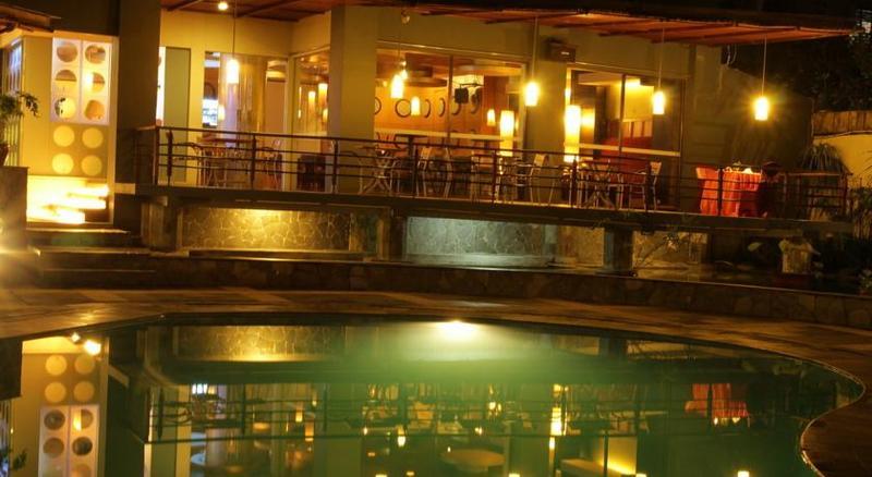 פקאנבארו Grand Suka Hotel מראה חיצוני תמונה