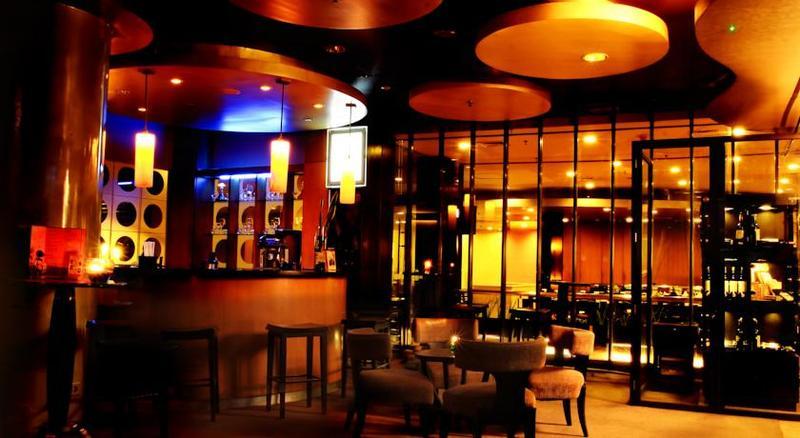 פקאנבארו Grand Suka Hotel מראה חיצוני תמונה