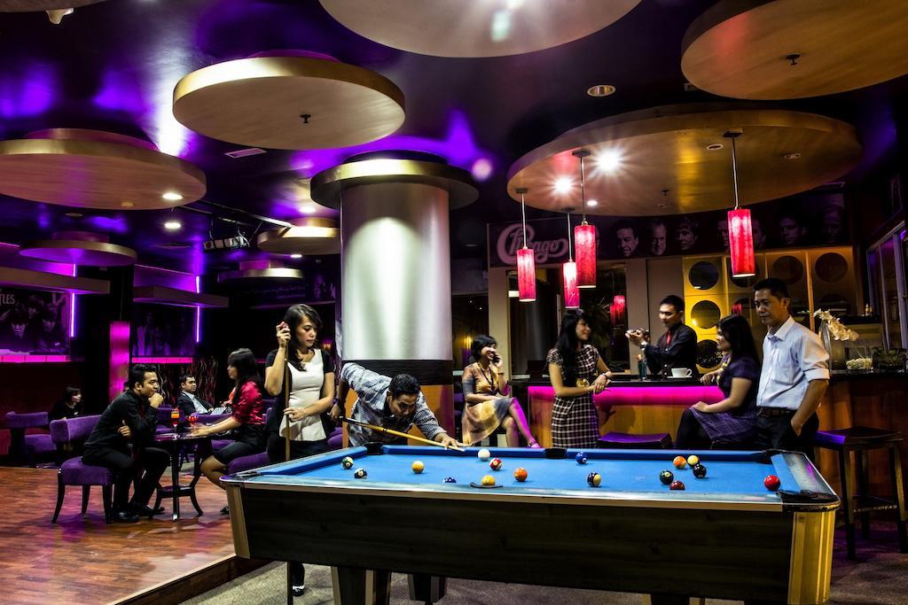 פקאנבארו Grand Suka Hotel מראה חיצוני תמונה